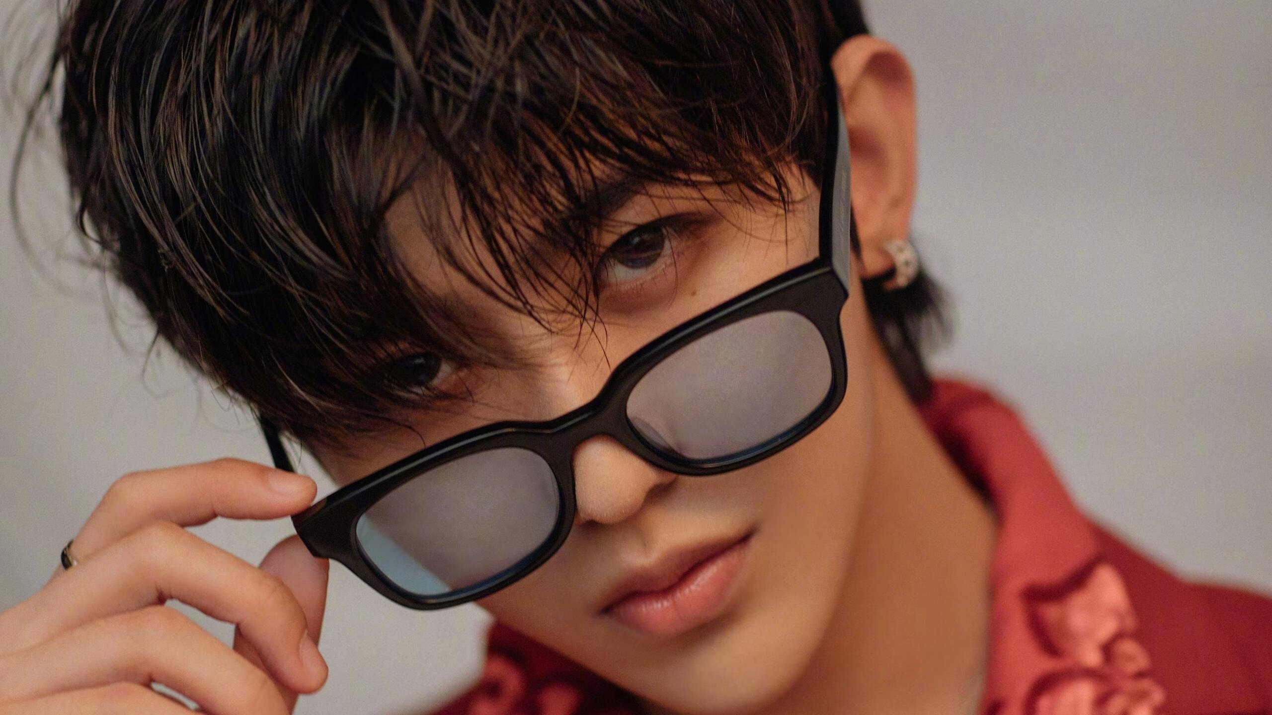 欧冠淘汰赛之夜,沉默后爆发的东方闪电