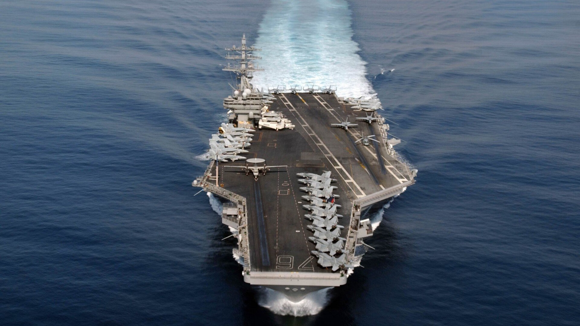 秘鲁制霸委内瑞拉,富安健洋成定海神针—他如何复刻森保一的魔法?