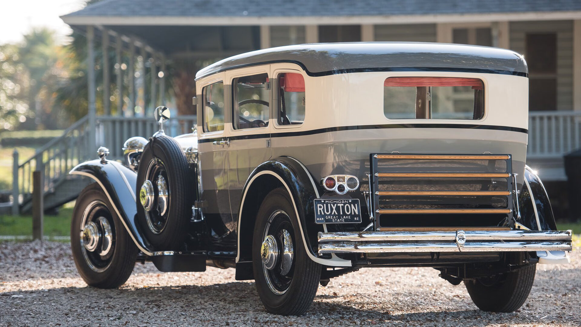 卢卡·东契奇的魔术，当国王对阵鹈鹕，独行侠天才成为审判时刻