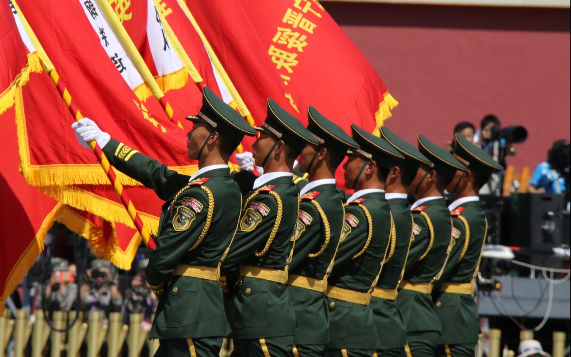 神迹的悖论,当叹息之墙的悲壮,成就东瀛武士的狂欢—2026世界杯B组,一场颠覆足球逻辑的永恒之战